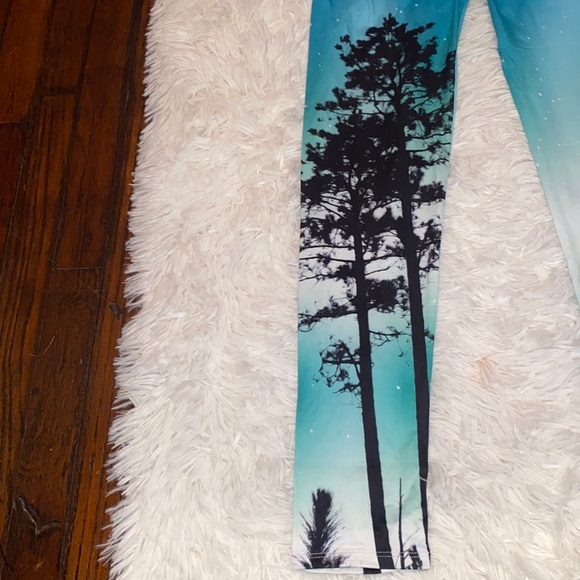 Callie Forest Colored Leggings - Picture 3 of 5